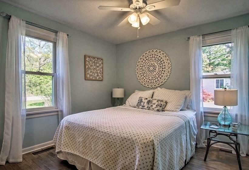 Scenic Ludington Home ~ 1 Mi To Lake Michigan