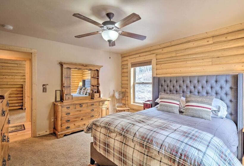Secluded Alma Log Cabin W/ Hot Tub & Mountain View