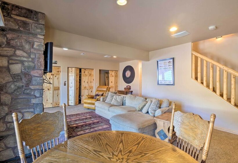 Secluded Alma Log Cabin W/ Hot Tub & Mountain View