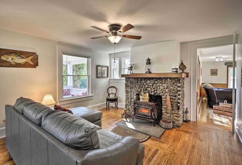 Montour Falls Home: 2 Mi To Seneca Lake & Wineries