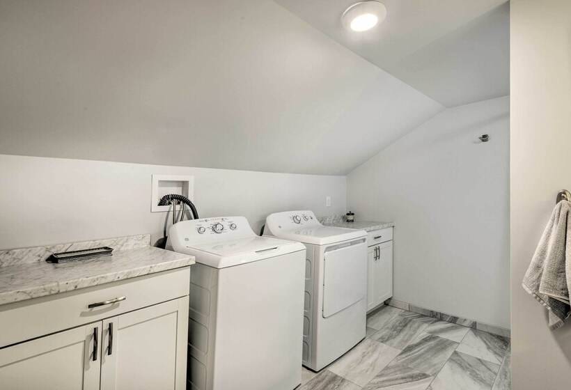 Montour Falls Home: 2 Mi To Seneca Lake & Wineries