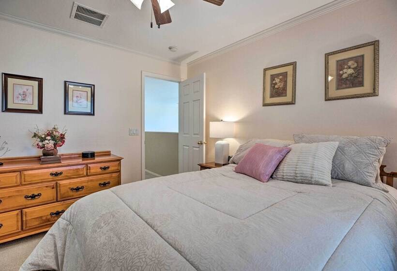 Sunny San Tan Valley Home W/ Grill On Golf Course!