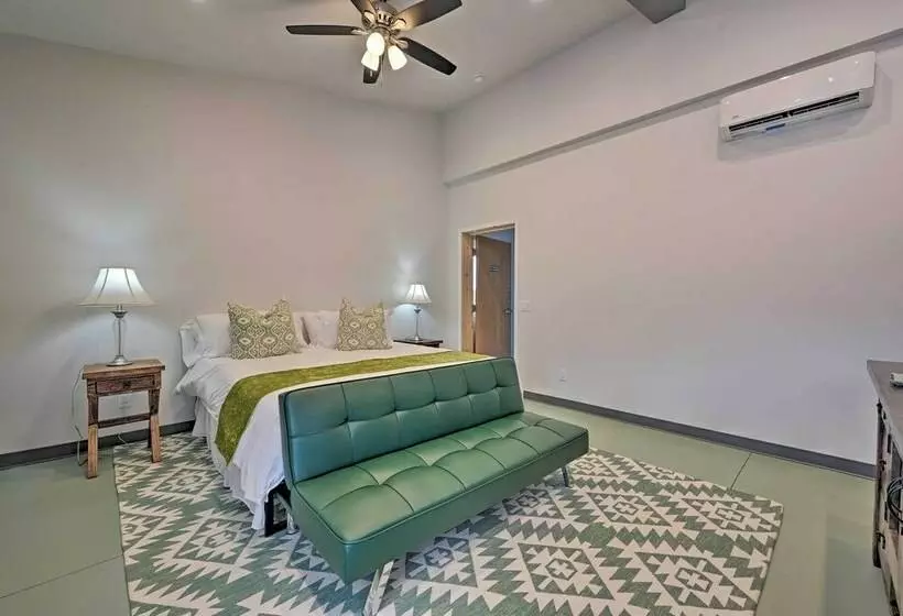 Unique Cornville Retreat W/ Game Room & Deck!
