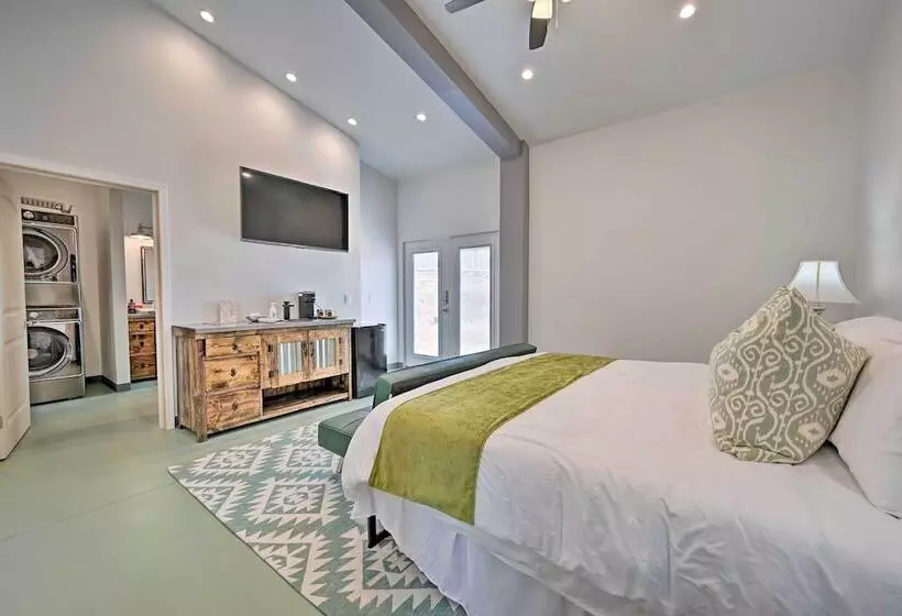 Unique Cornville Retreat W/ Game Room & Deck!