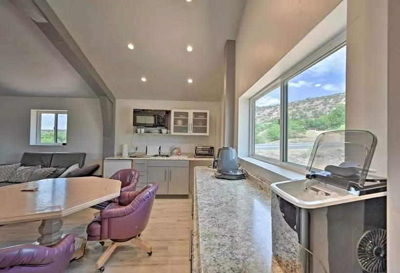 Unique Cornville Retreat W/ Game Room & Deck!