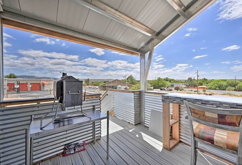 Unique Cornville Retreat W/ Game Room & Deck!