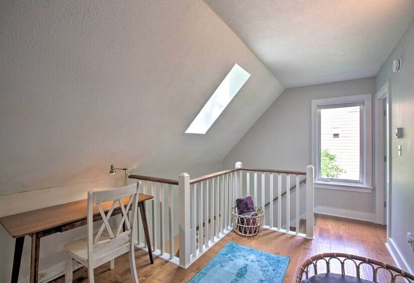 Wintergreen Resort Home W/ 2 Decks + Ski Access!