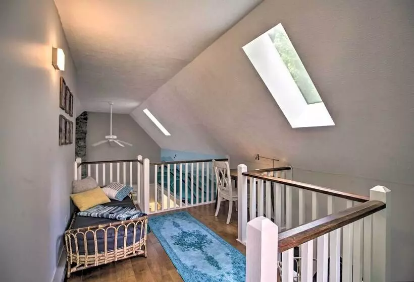 Wintergreen Resort Home W/ 2 Decks + Ski Access!