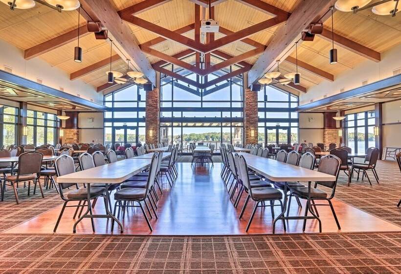 1 Mi To Arrowhead Lake: Pocono Home W/ Fire Pit