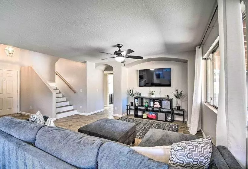 Bright Surprise Home W/ Pool, Near Spring Training