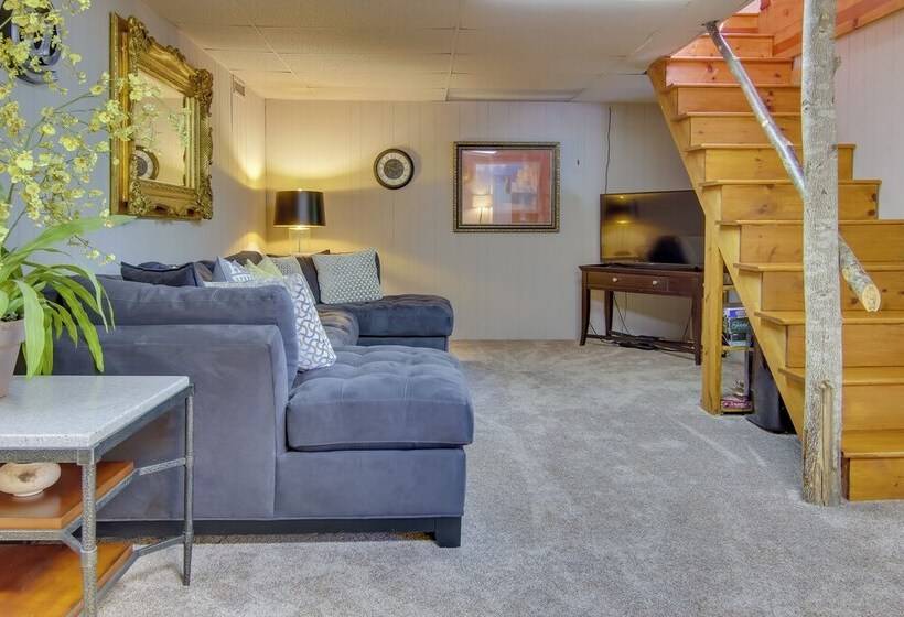 Cabin In Lake Lure; Near Chimney Rock & Asheville!