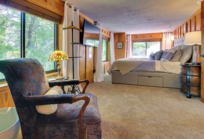 Cabin In Lake Lure; Near Chimney Rock & Asheville!