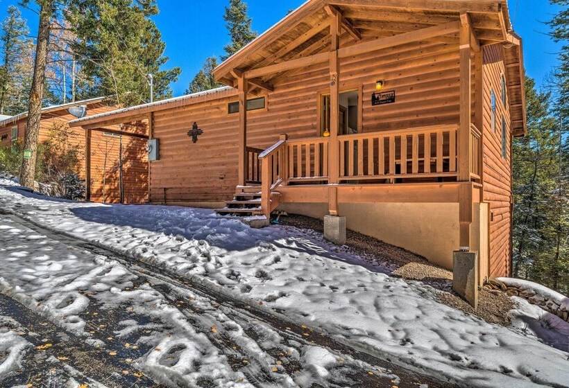 Charming  Coppertop  Cloudcroft Cabin: 3 Mi To Ski