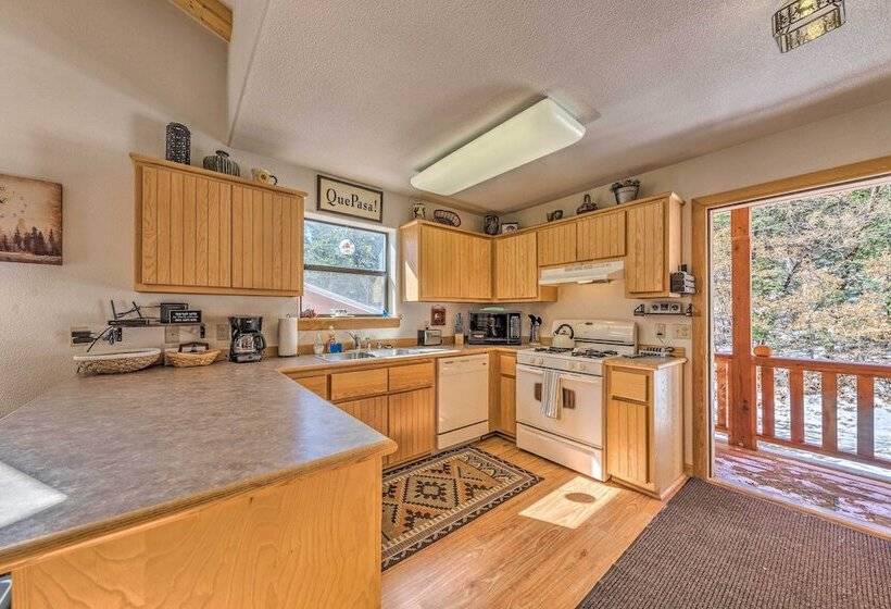 Charming  Coppertop  Cloudcroft Cabin: 3 Mi To Ski