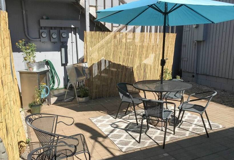 Charming Home   1 Mi To Yellowstone National Park!