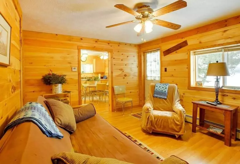 Cozy Interlochen Cabin W/ Dock: 1 Mi To Green Lake