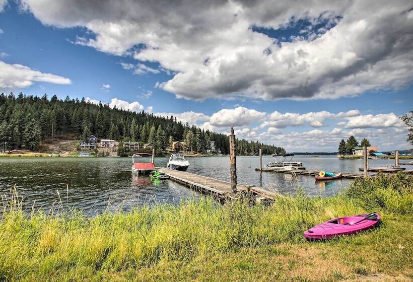 Cozy Pet Friendly Coeur D Alene Lake Cottage!