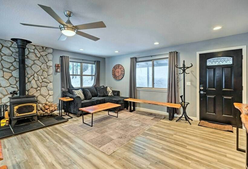 Dog Friendly Arnold Home, 2 Mi To Lake!