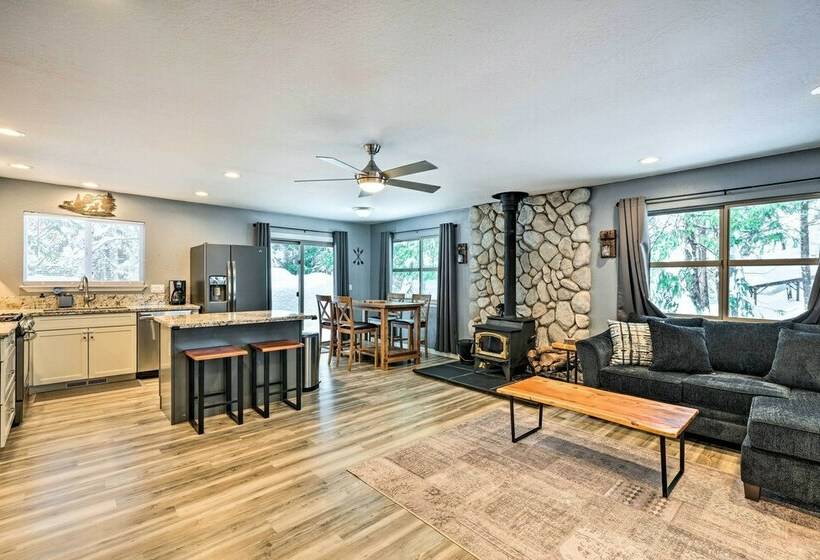 Dog Friendly Arnold Home, 2 Mi To Lake!