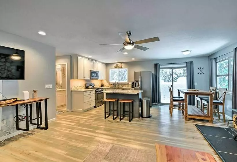 Dog Friendly Arnold Home, 2 Mi To Lake!