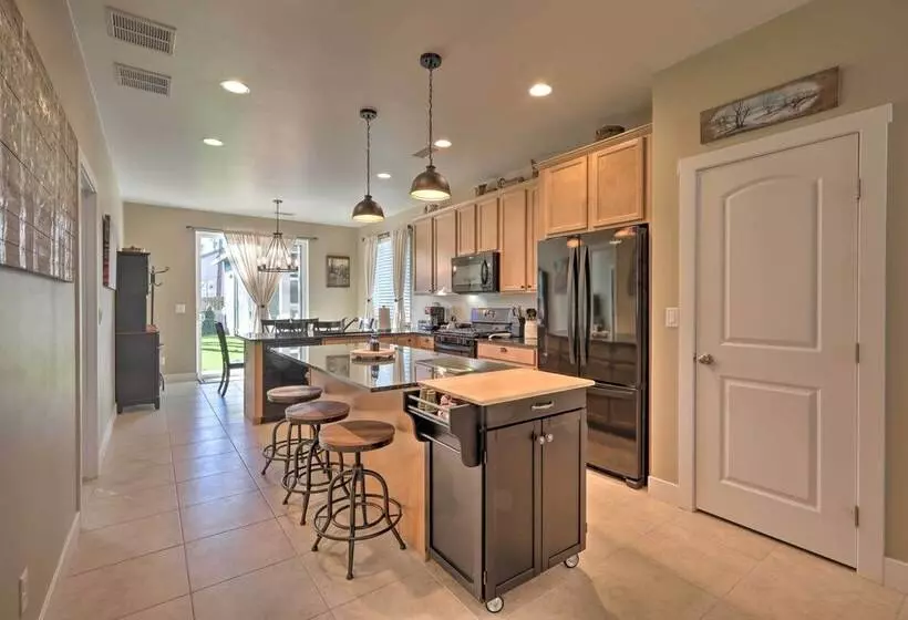 Flagstaff Family Hideaway W/ Guest House!