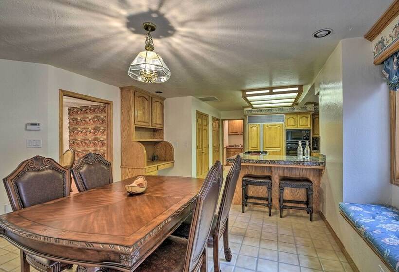 Spacious Home W/ Game Room, 5 Mi To Dtwn Flagstaff
