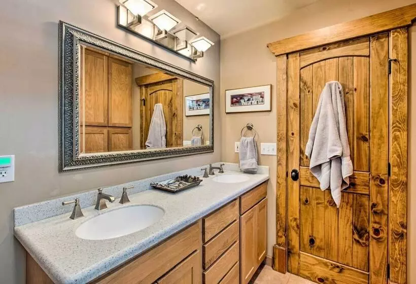 Spacious Angel Fire Home W/ Deck & Resort Perks!