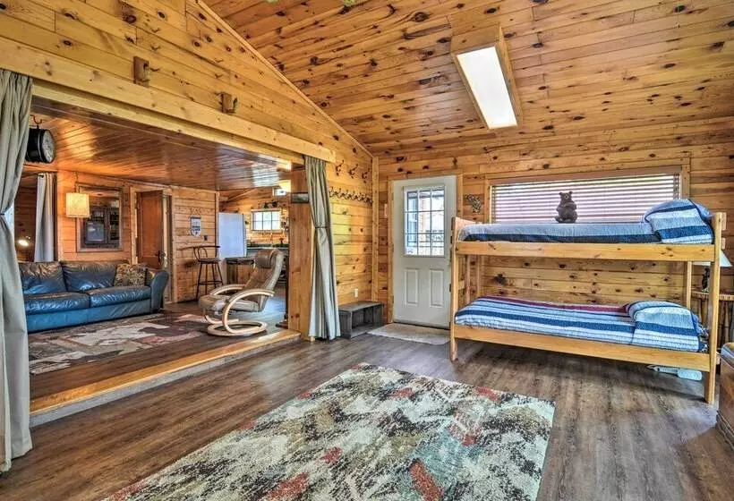 Lake Livin  Cozy Cabin W/ Dock, Tiki Bar, 2 Kayaks