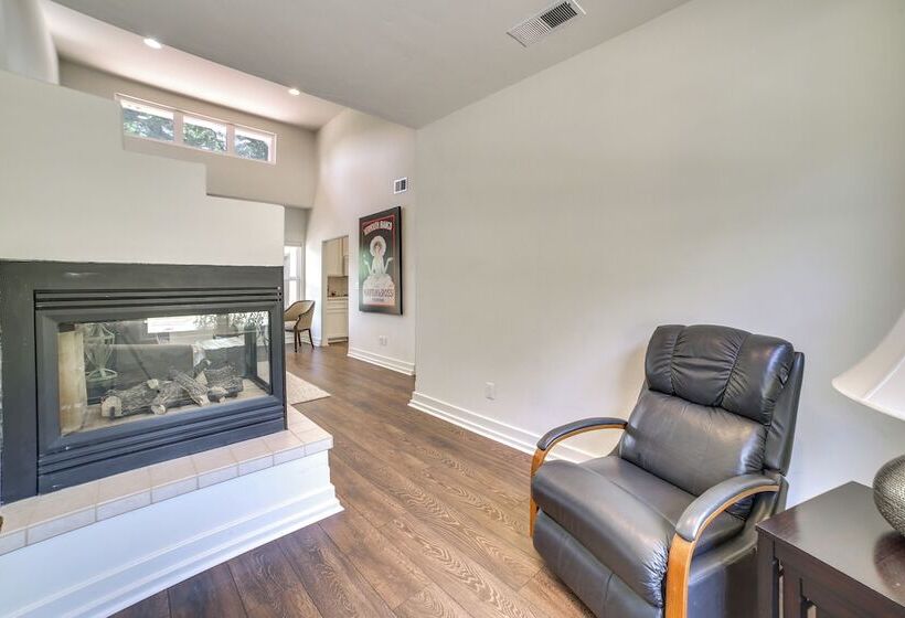 Chic California Escape W/ Pool, Hot Tub & Patio!