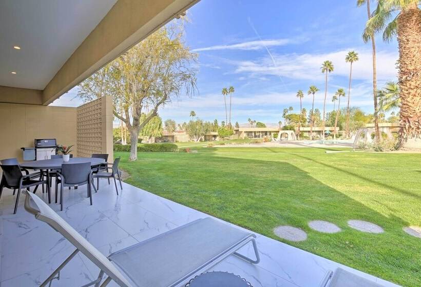 Luxe Palm Desert Home: Patio, Grill & Mtn Views!