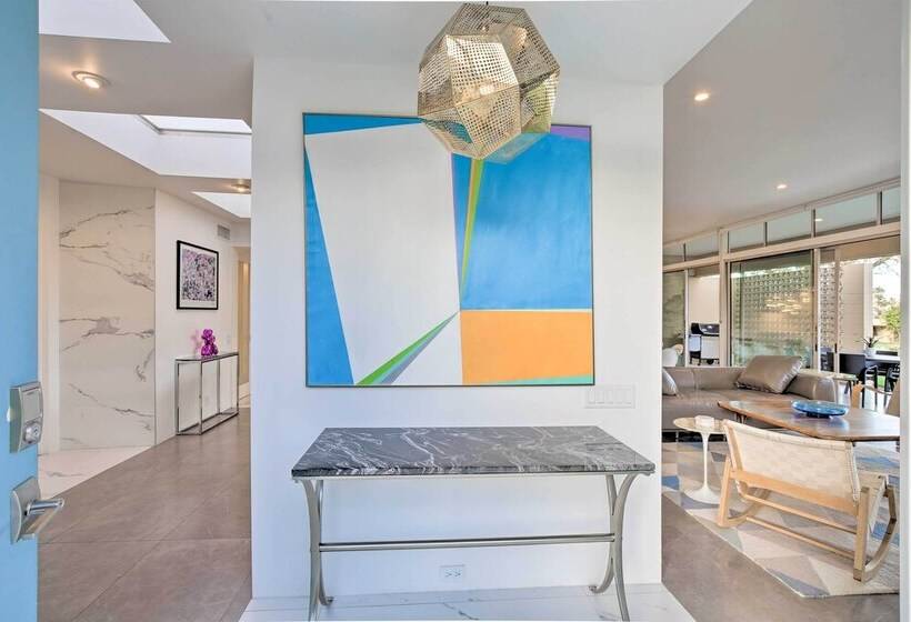 Luxe Palm Desert Home: Patio, Grill & Mtn Views!