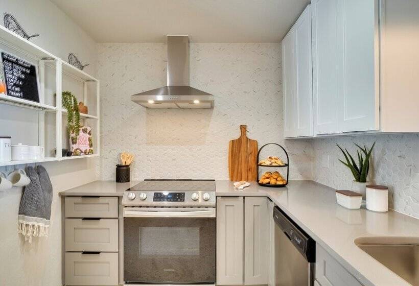 Luxe Waterfront Oasis W/ Dock   Direct Lake Access