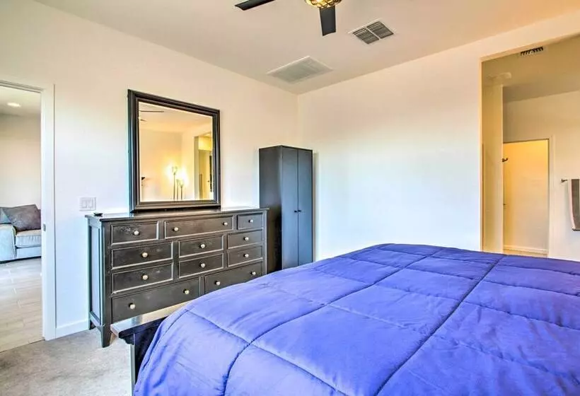 Surprise Vacation Home W/ Pool Access Near Golfing
