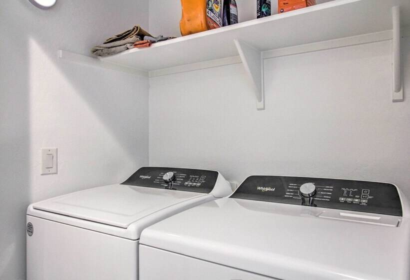 Surprise Vacation Home W/ Pool Access Near Golfing