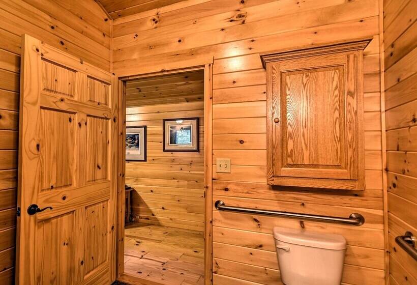 Pet Friendly Cabin W/ Fire Pit & River Access!