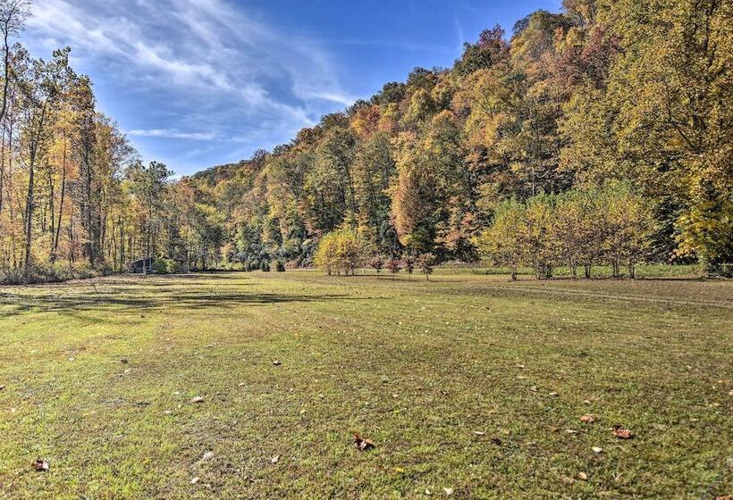 Pet Friendly Cabin W/ Fire Pit & River Access!