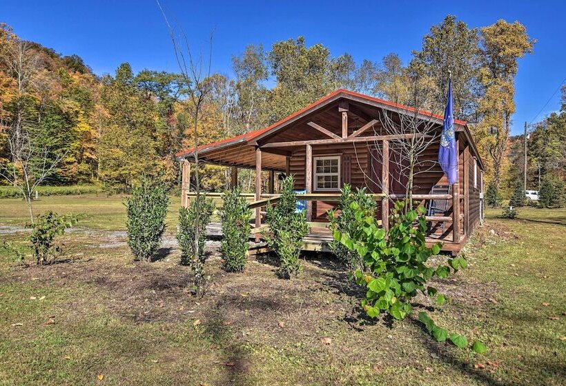 Pet Friendly Cabin W/ Fire Pit & River Access!