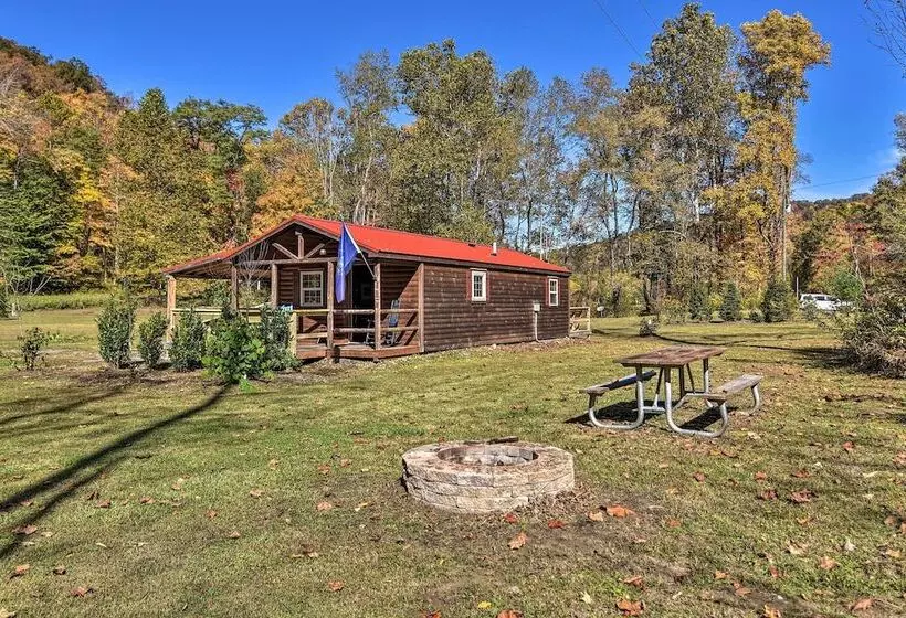 Pet Friendly Cabin W/ Fire Pit & River Access!