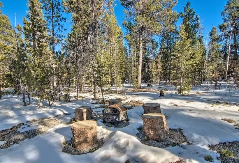 Quiet Mtn Cabin W/ Deck < 5 Mi To Fairplay Beach!