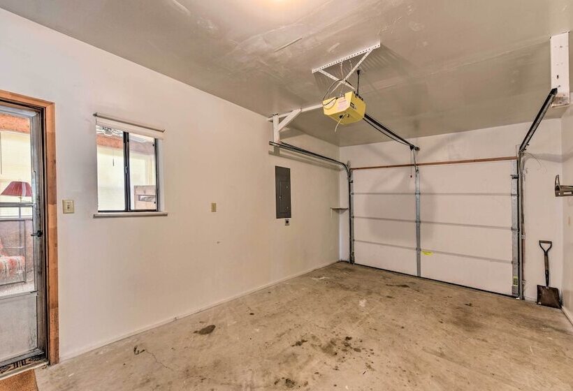 Remote Cabin: 3 Miles To Mt Princeton Hot Springs!