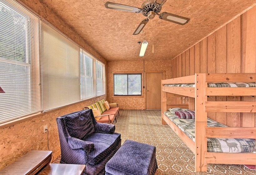 Remote Cabin: 3 Miles To Mt Princeton Hot Springs!