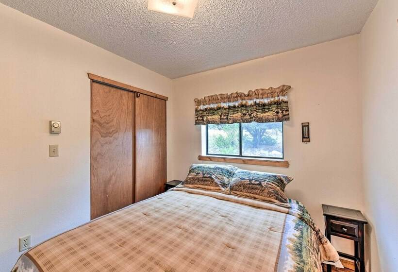 Remote Cabin: 3 Miles To Mt Princeton Hot Springs!