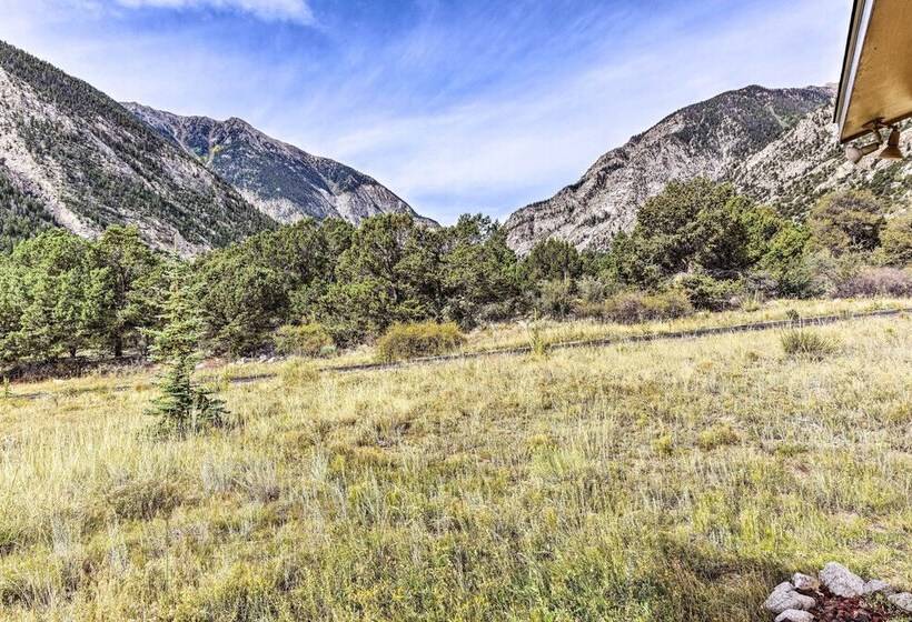 Remote Cabin: 3 Miles To Mt Princeton Hot Springs!