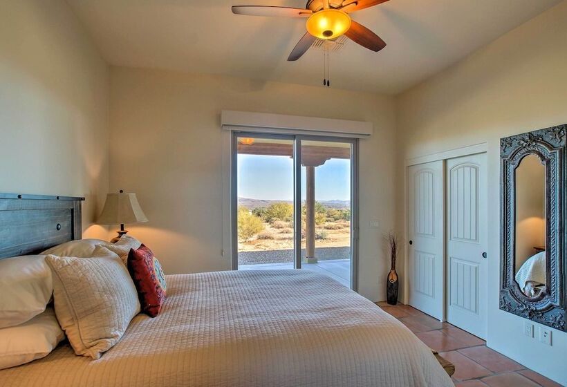 Rio Verde Home W/ Mtn Views Near Golf & Hikes!