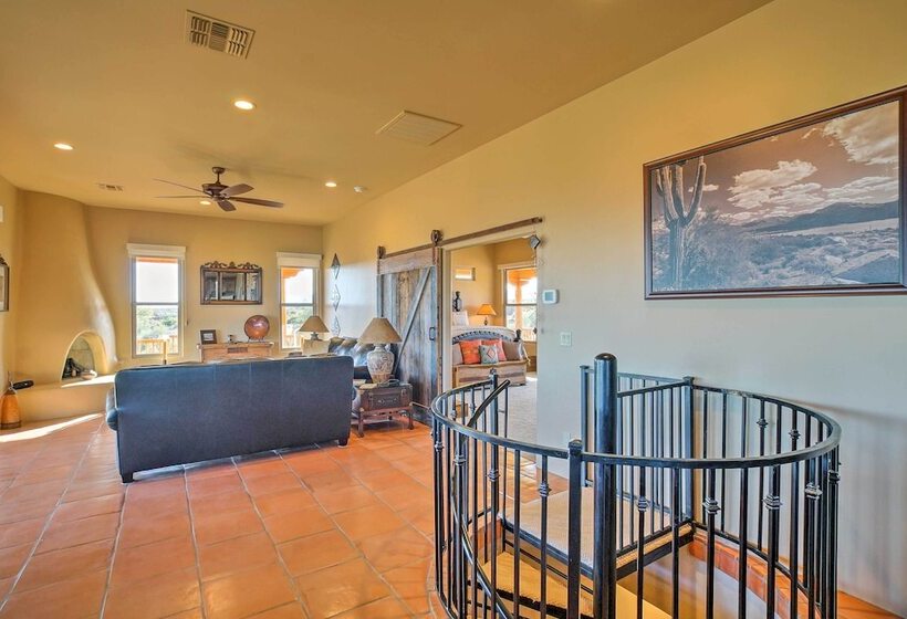 Rio Verde Home W/ Mtn Views Near Golf & Hikes!