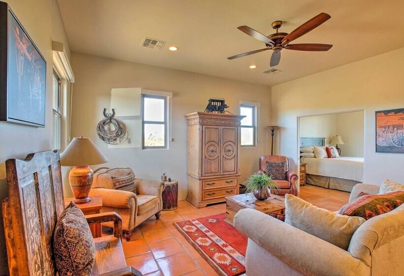 Rio Verde Home W/ Mtn Views Near Golf & Hikes!