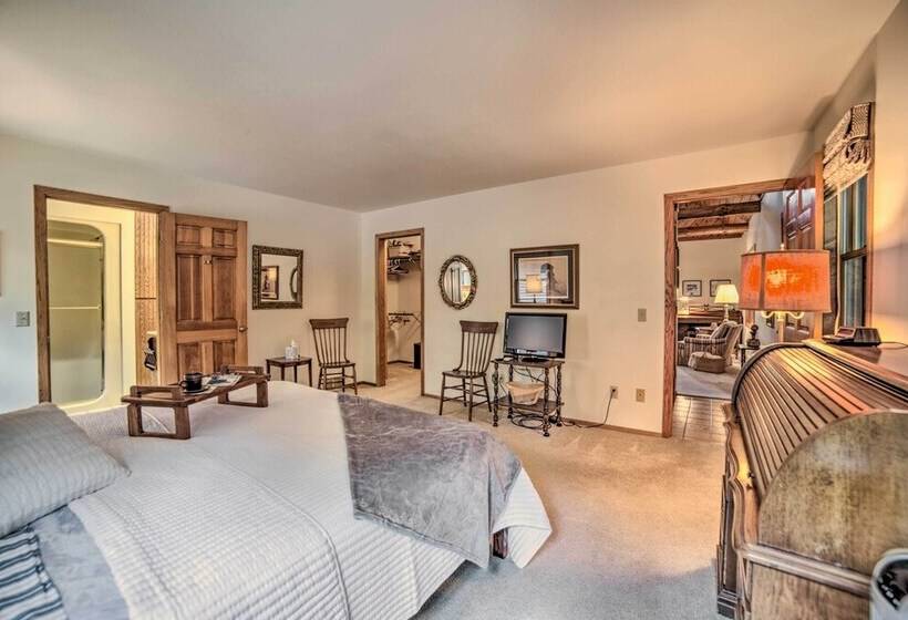 Riverfront Oconto Cabin W/ Fire Pit & Yard!