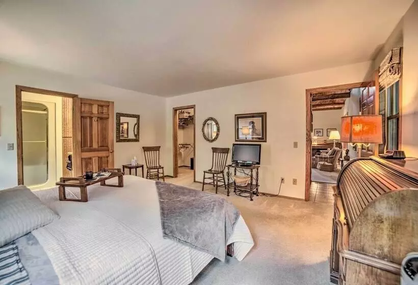 Riverfront Oconto Cabin W/ Fire Pit & Yard!