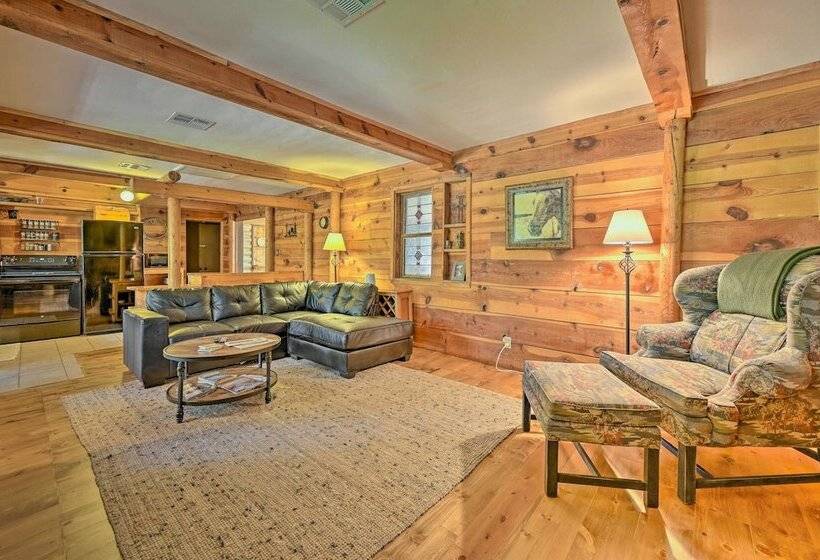 Rustic Munds Park Cabin W/ Nat L Forest Views