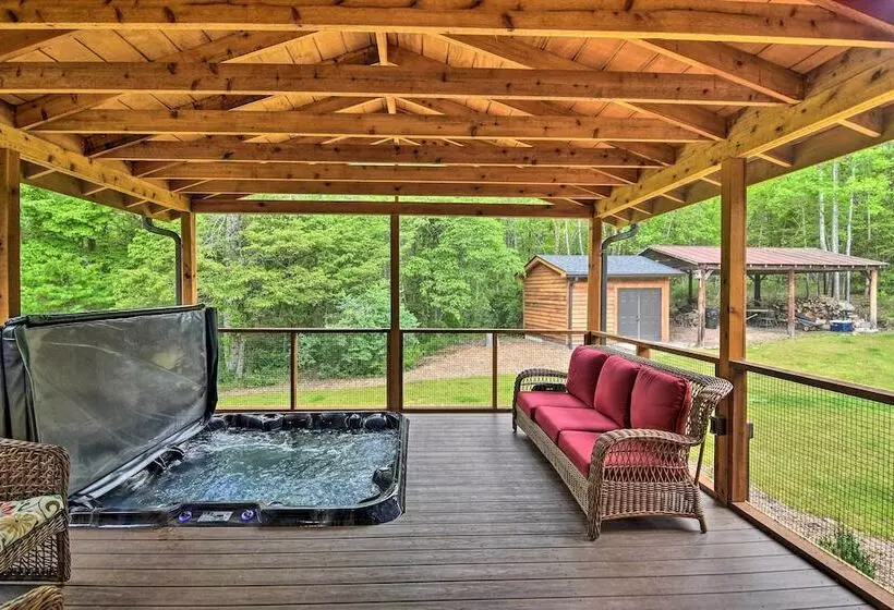 Rustic Sunset Escape On 67 Acres: Outdoor Kitchen